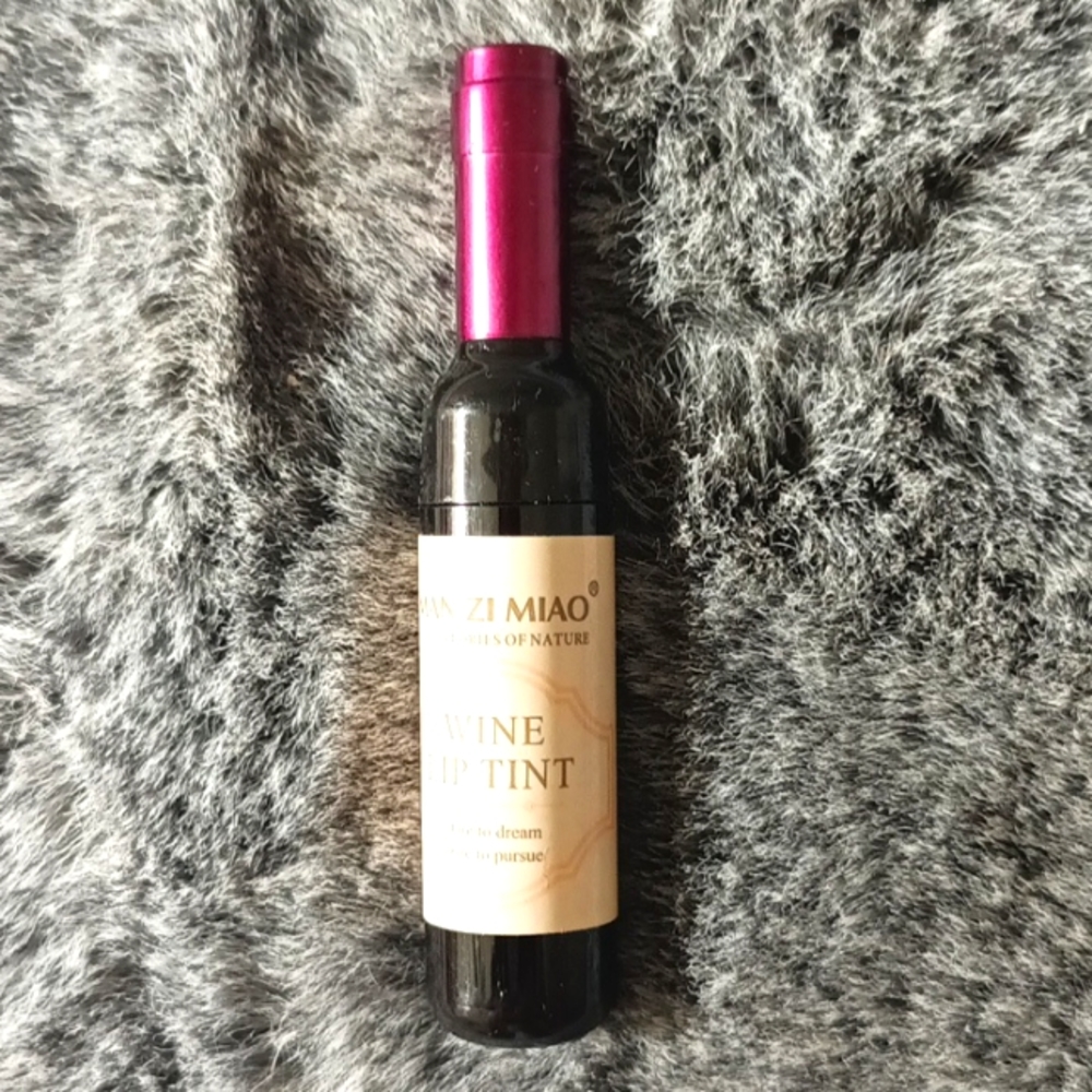 Wine Lip Tint